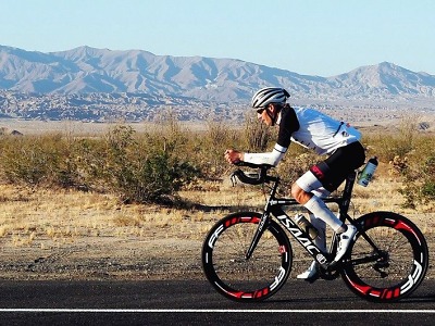 Daniel Polman zvládl extrémní závod přes celou Ameriku