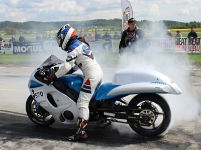 Druhý letošní Drag Day uvítá letiště v Hoškovicích