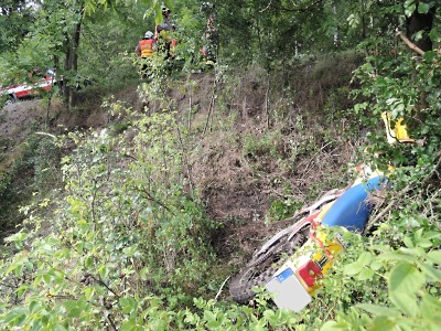 Pro mladého motorkáře se stala zatáčka u Kozákova osudná