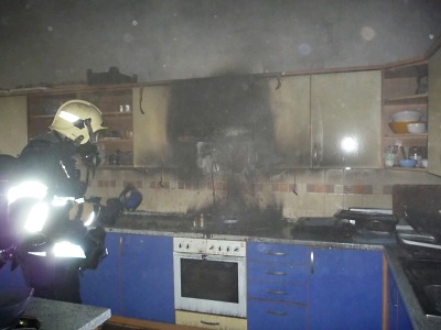 Hořelo ve školní kuchyňce turnovské ZŠ 28. října, evakuovali 290 dětí