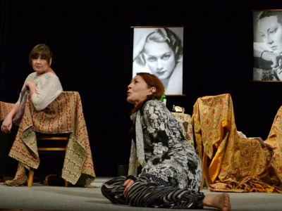 Úspěšnou hru Studia Hamlet uvedou v Semilech a na Malé Skále