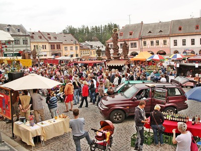 V Jilemnici se o víkendu koná další ročník Májového jarmarku