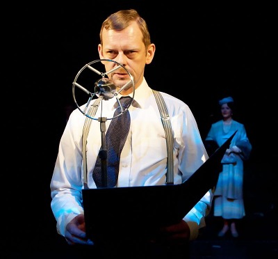 V inscenaci Králova řeč exceluje Martin Stránský