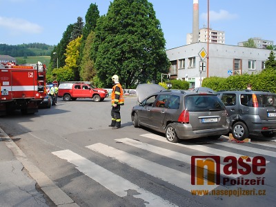 Menší nehoda zkomplikovala sobotní dopravu v Semilech