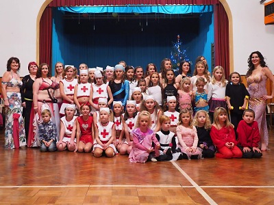 Obrazem: Vánoční Orient show v Košťálově 2016