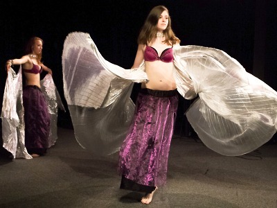 Tanečnice předvedou své umění na Orient show v Železném Brodě