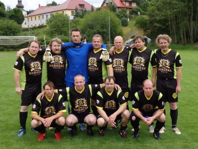 Na košťálovském turnaji Rohozec day se opět utkají fotbaloví veteráni