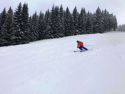 V Rokytnici hlásí 15 kilometrů sjezdovek a skvělé lyžařské podmínky