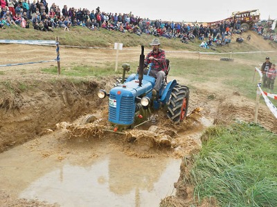 Příznivci traktorů se opět setkají v Bozkově
