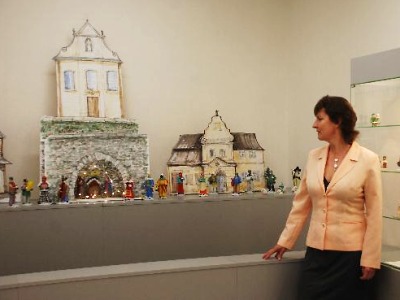 Skleněné betlémy najdete v Železném Brodě v novém minimuzeu