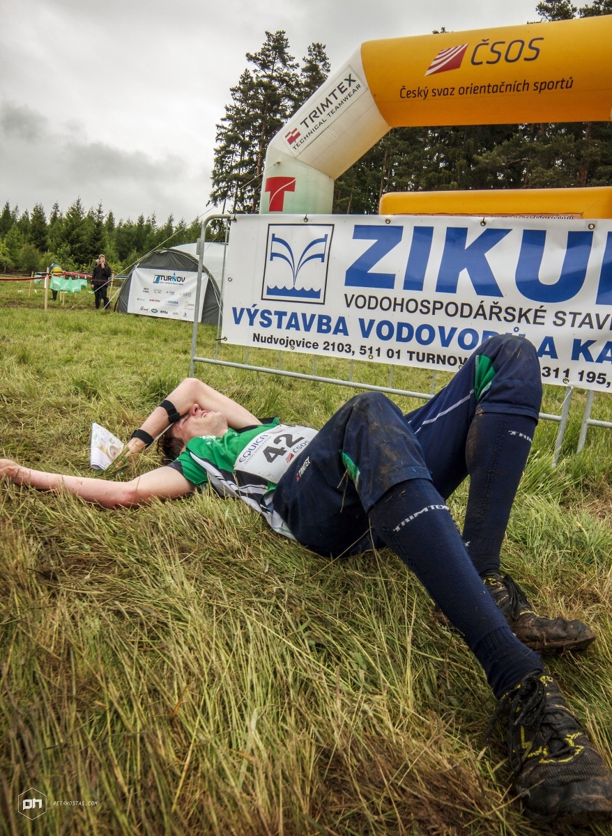 Dvojzávod Českého poháru v lesích u Rokyté, kterého se účastnilo přes 1600 běžců<br />Autor: Petr Hostaš