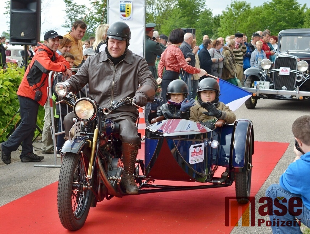 Závod historických vozidel a motocyklů Studenecké míle 2015<br />Autor: Zdeněk Horák