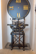 Původní hodinový stroj z muzejní věže
