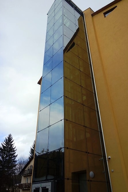 Slavnostní spuštění nového výtahu v DD Rokytnice nad Jizerou<br />Autor: Archiv KÚ Libereckého kraje