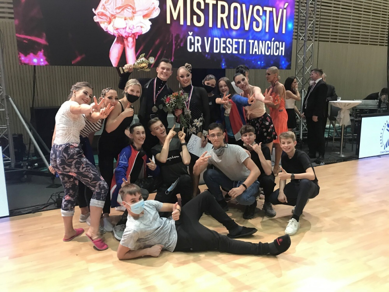 Mistrovství České republiky v tanečním sportu - kombinace tanců standardních a latinskoamerických