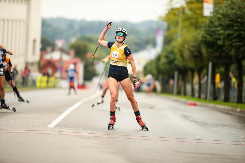 Sandra Schützová ve Světovém poháru v běhu na kolečkových lyžích<br />Autor: Stiprsfoto, Agris Veckalnins, Flavio Becchis