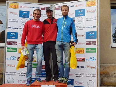 Závod 2Hrady vyhrál Robert Krupička před Martinem Berkou