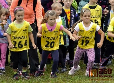 Obrazem: Seriál přespolních běhů pokračoval v Tanvaldě