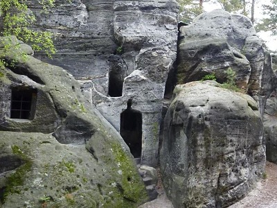 Českolipsko – ráj slují. U Sloupu jsou Liščí díry i Švédská jeskyně
