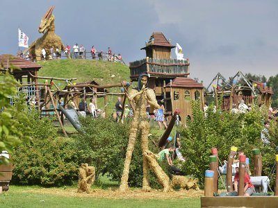 Areál Šťastná země získal cenu za dřevěnou stavbu roku