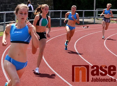 Obrazem: Třetí kolo krajského přeboru družstev v atletice v Turnově
