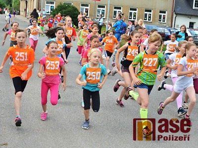 Obrazem: Běh harteckou alejí 2016