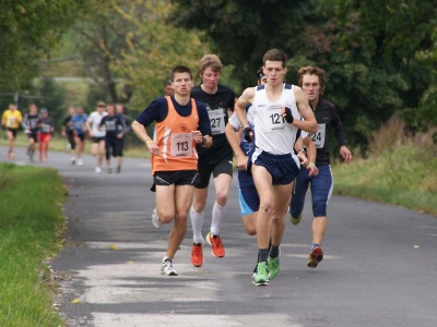 FOTO: V 39. ročníku běhu Hruštice slavili úspěch domácí turnovští běžci