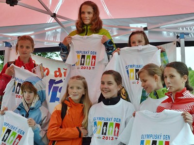 Obrazem: Běh olympijského dne ve Vrchlabí 2013