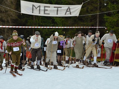 Obrazem: XI. ročník Běhu retro u chaty Orle