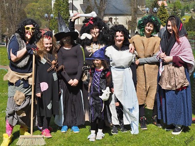 Obrazem: Country odpoledne s čarodějnicemi v Košťálově