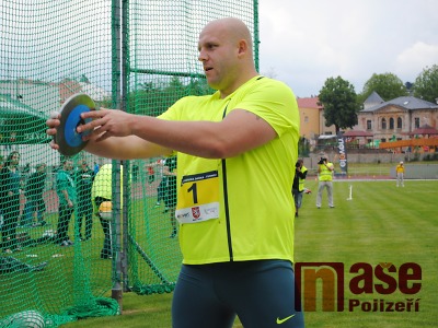 Nejlepší světoví diskaři a další přední atleti znovu závodí v Turnově