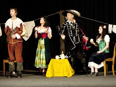 Tah dámou aneb Komedie ve Slané