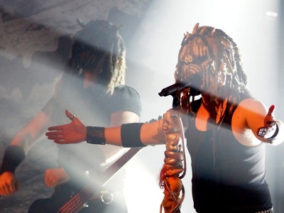 FOTO: Rockový trojkoncert zaplnil bozkovskou sokolovnu