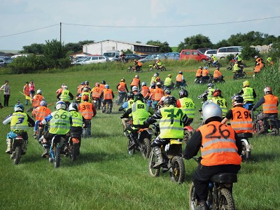 Nejtěžší závod Fichtl Mazec 24 hodin se jel v Dolním Bousově
