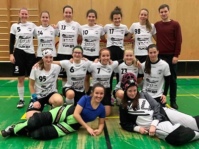 Florbaloví muži i ženy TJ Turnov doma stoprocentní