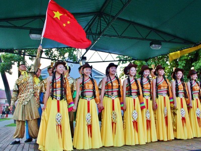 FOTO: Na folklorním festivalu sklidil největší aplaus čínský soubor