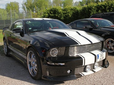 Na Sychrově a turnovském náměstí se předvedou americké koráby silnic