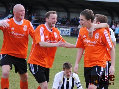 FOTO: Bozkov oplatil domácí porážku a vyhrál v Semilech