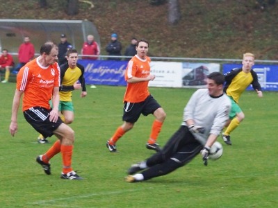 Bozkov porazil loňského mistra, Sedmihorky braly bod