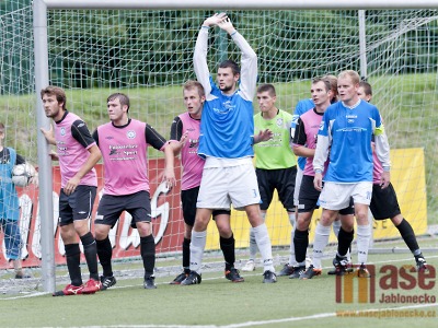 Krajský přebor: Jabloneček pouštěl kádru žilou, Sedmihorky hlásí posily