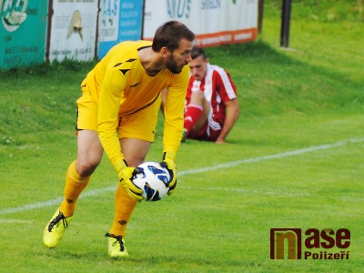 Jabloneček zahájil divizi vítězně, rozhodl ale až v závěru střídající Kuhn