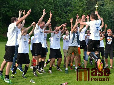 FOTO: Na oslavu postupu Libštát nastřílel Bělé sedm gólů