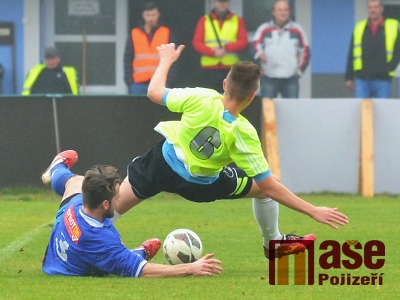 Krajský přebor: Na hřištích soupeřů se pojizerským mužstvům nedařilo