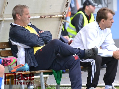 Košťálov, i přes oslavu trenéra Baudyše, Lomnici nešetřil