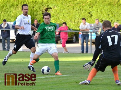 FOTO: Pojizerskému derby v Semilech vládl Jabloneček