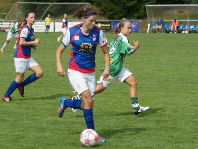 Hráčky FKP Turnov při premiéře fotbalu žen v Bozkově podlehly Jablonci
