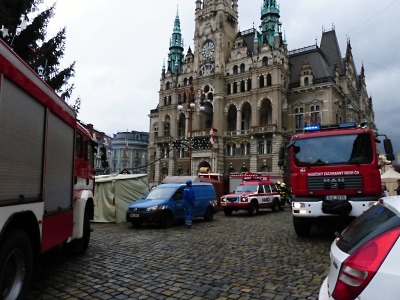 Kvůli úniku plynu museli evakuovat liberecké náměstí