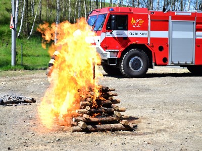 Hasiči radí, co dělat, než vzplanou čarodějnické ohně