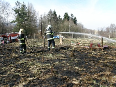 Hasiči varují před jarním pálením!