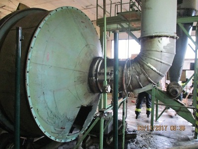 U požáru stroje na dřevěné brikety v Soběslavicích hasiči zasáhli včas